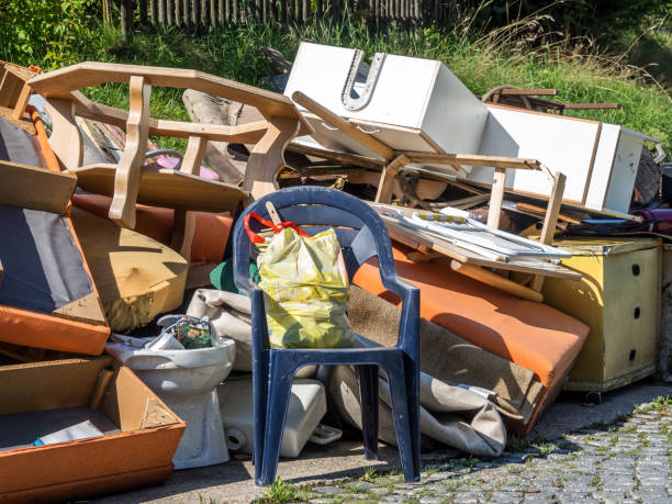Best Attic Cleanout Services  in Delavan, IL