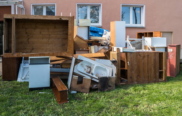 Best Full-Service Junk Removal  in Delavan, IL